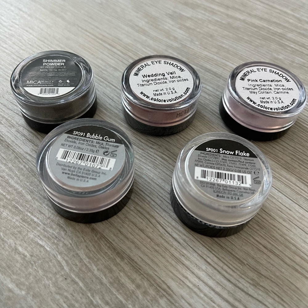 Assortment of shimmer eyeshadows